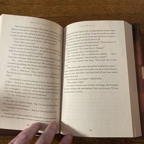 Seasons of Grace Ser.: The Missing by Beverly Lewis (2009, Hardcover) - Picture 4 of 6